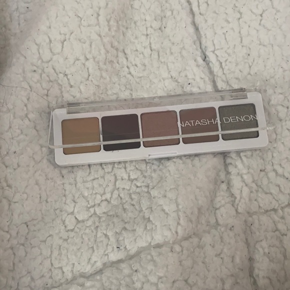 Natasha Denona make up palette - Picture 1 of 2
